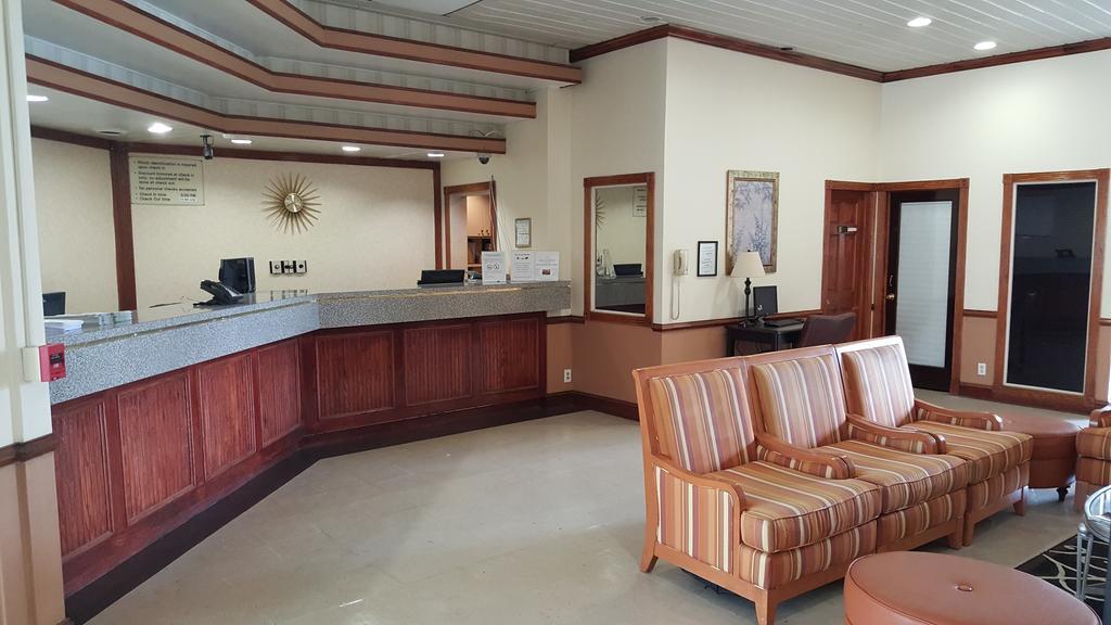 Red Carpet Inn & Suites Carneys Point/Wilmington Exteriér fotografie