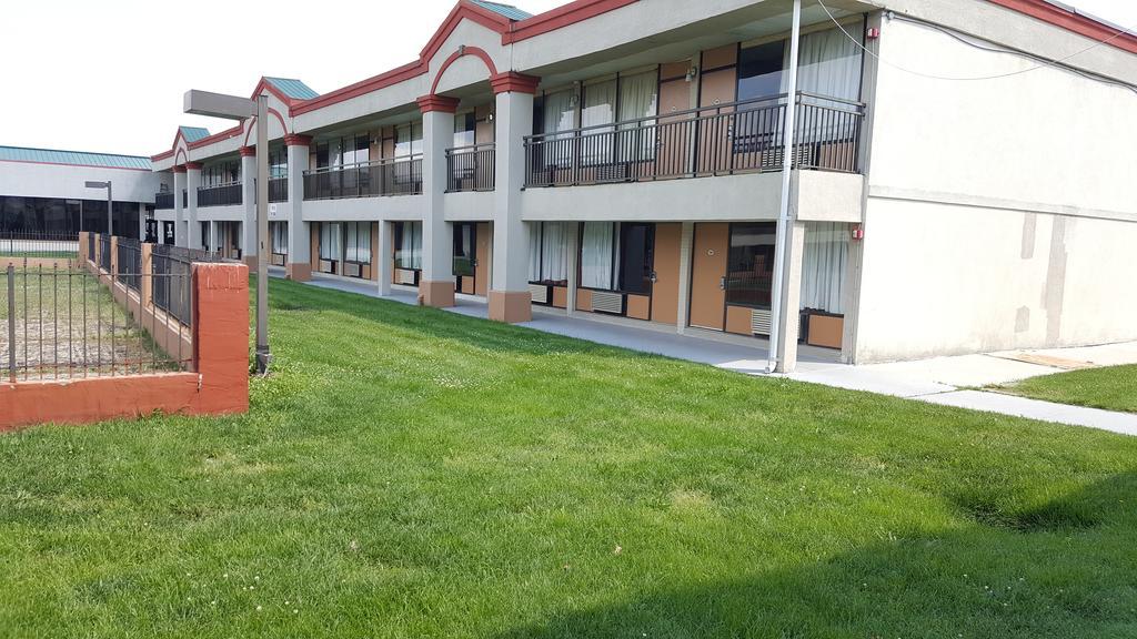 Red Carpet Inn & Suites Carneys Point/Wilmington Exteriér fotografie