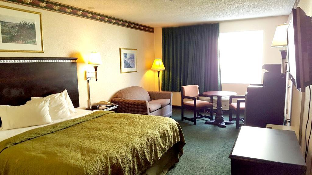Red Carpet Inn & Suites Carneys Point/Wilmington Exteriér fotografie