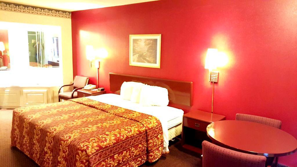 Red Carpet Inn & Suites Carneys Point/Wilmington Exteriér fotografie